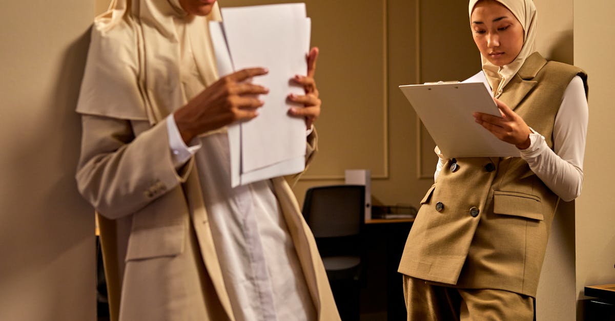 电销电话手机卡：如何使用短信为股票投资者提供实时信息？