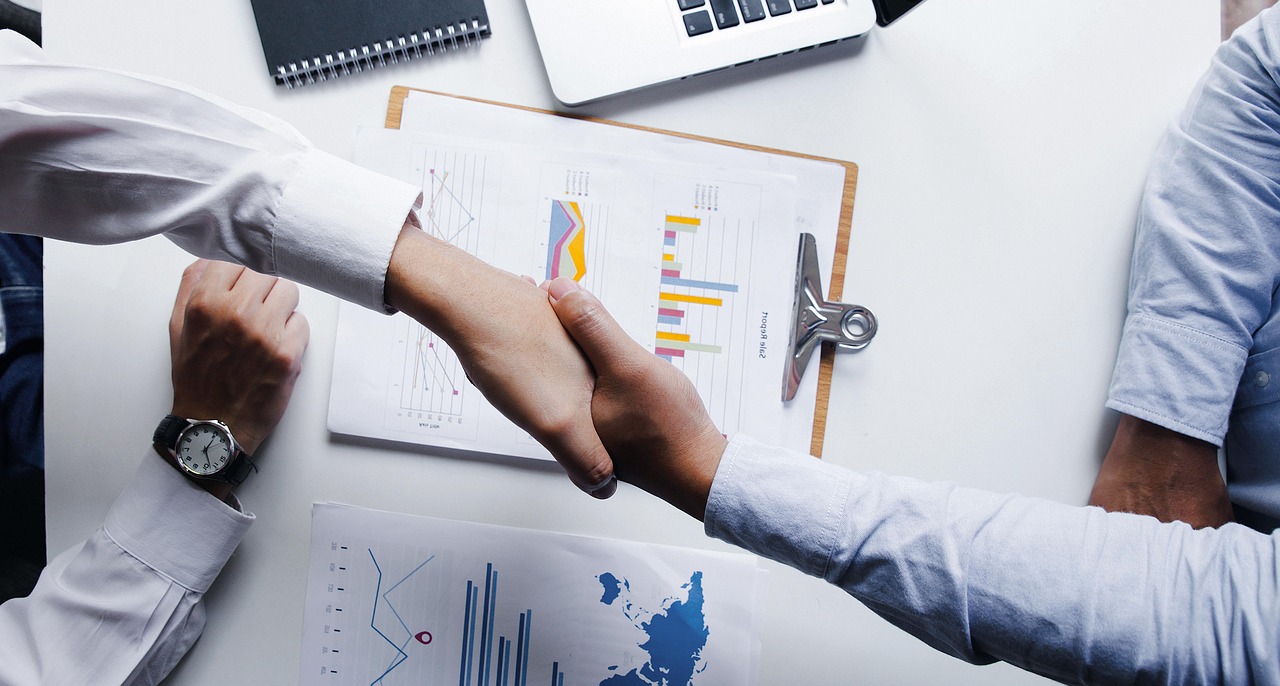 爱喜橙子双爆：平台给代理公司返点多少