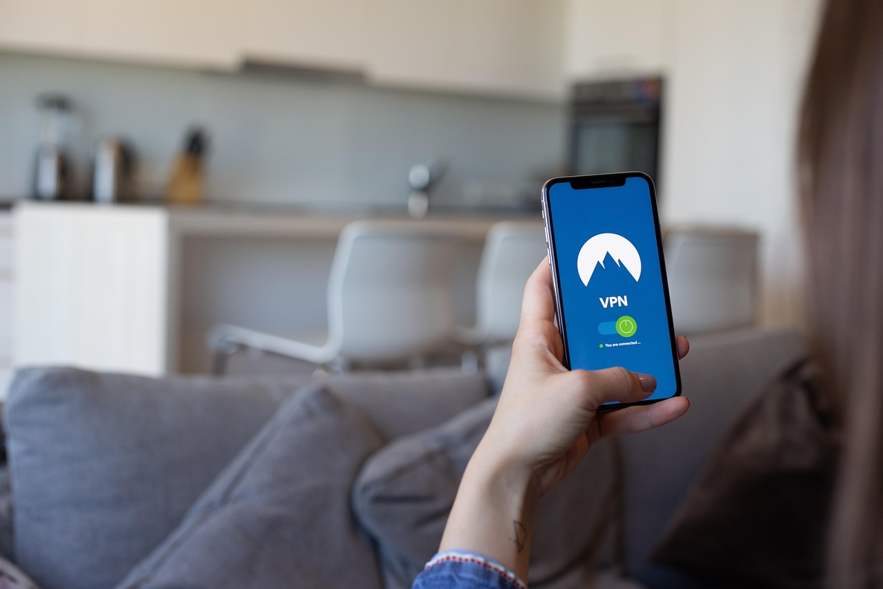 话机世界实名账号：代理台州公司注册公司