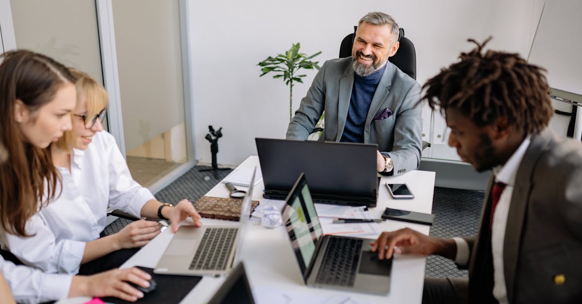 用友通信实名账号:优沃平台代理